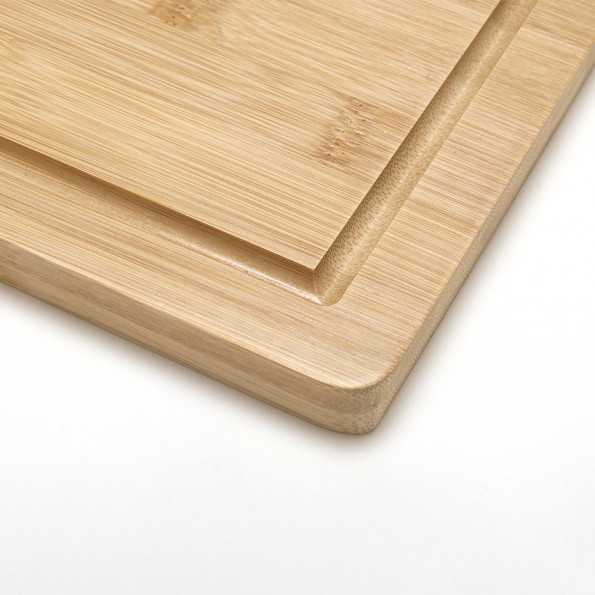 Planche à découper + 2 couteaux